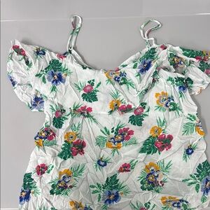 Old Navy Green and Blue Sleeveless Ruched Blouse